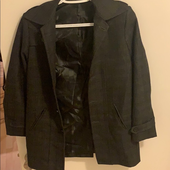 Jacket - Picture 3 of 3